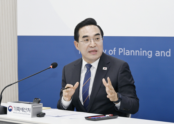 박홍근 기획예산처 장관, 기획예산처 출입 기자단 간담회 (3)