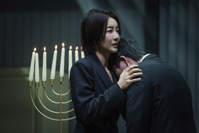 [국립극단] 그의 어머니(2026) 공연사진 17