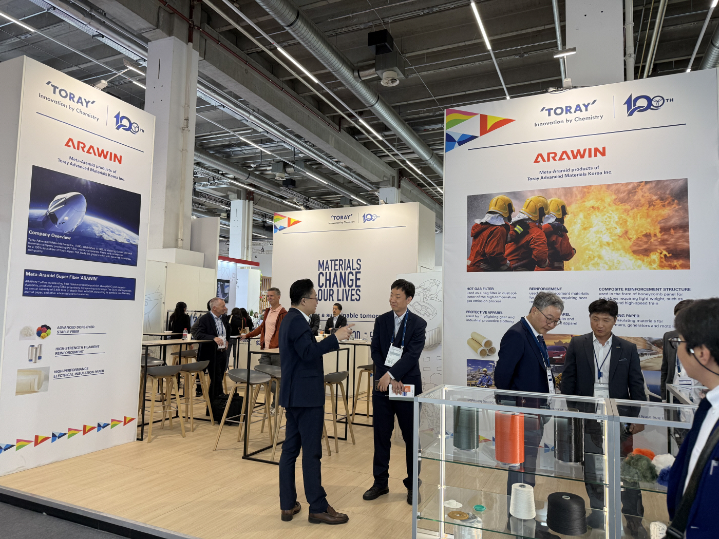 테크텍스틸 도레이첨단소재 부스 전경