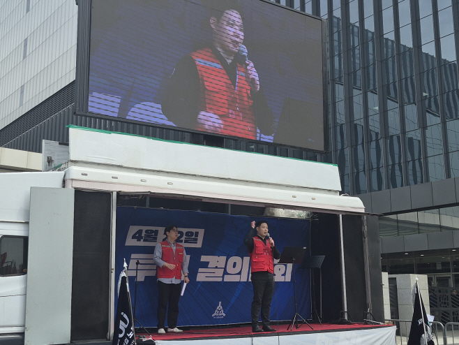 KakaoTalk_20260422_155627599_03