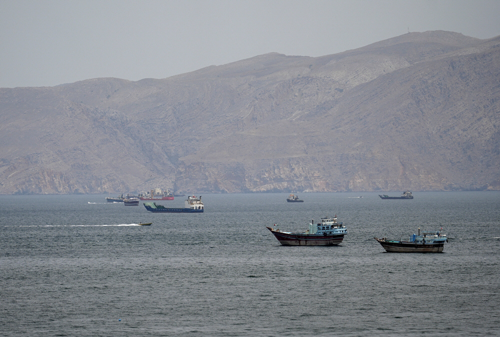 IRAN-CRISIS/OMAN-HORMUZ <YONHAP NO-4868> (REUTERS)