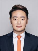 정순영증명사진