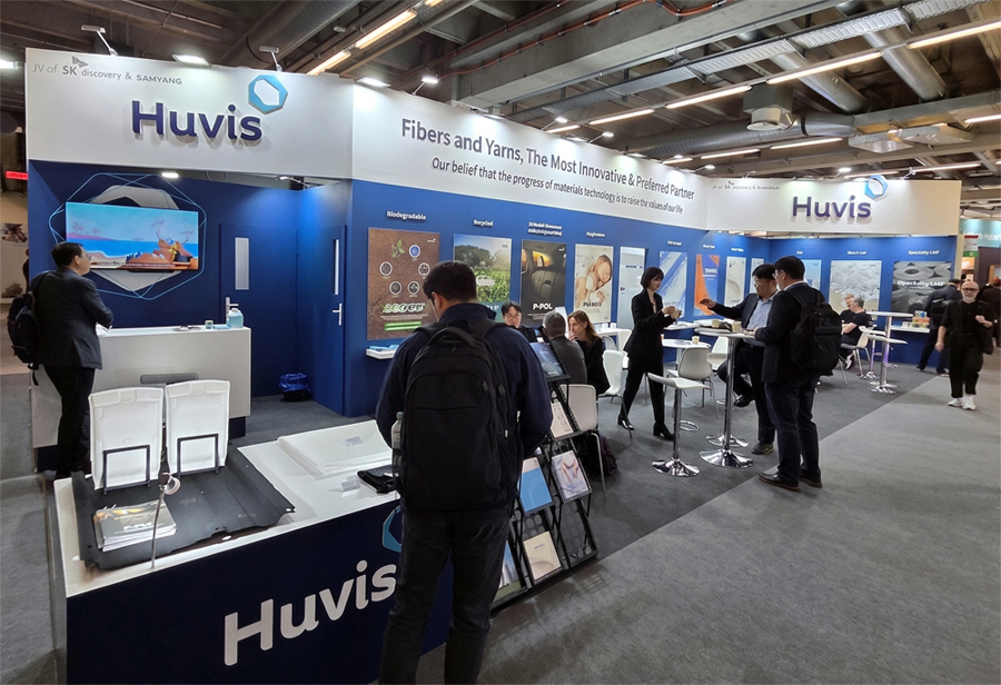 [보도자료-이미지]-휴비스-테크텍스틸-2026-부스-전경