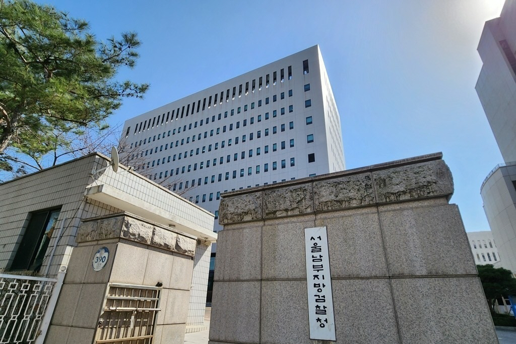 AKR20260424113100004_01_i_P4