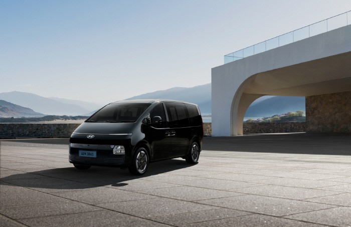 Hyundai targets family car market with Staria EV, limousine