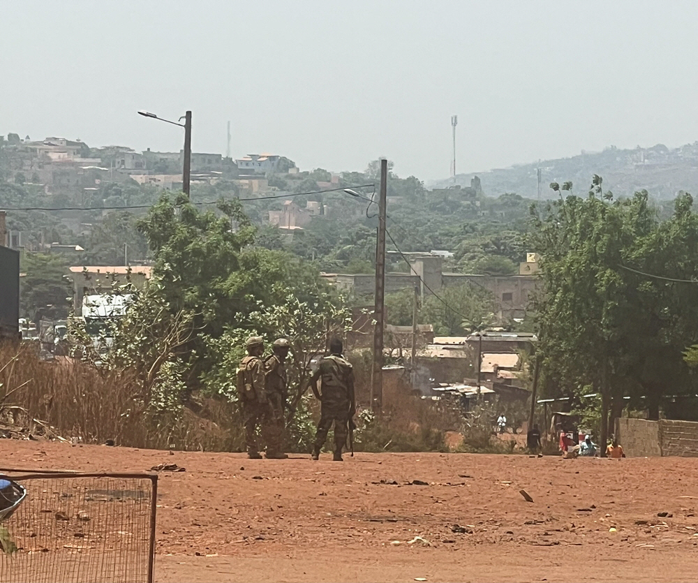 MALI-SECURITY/ <YONHAP NO-0880> (REUTERS)