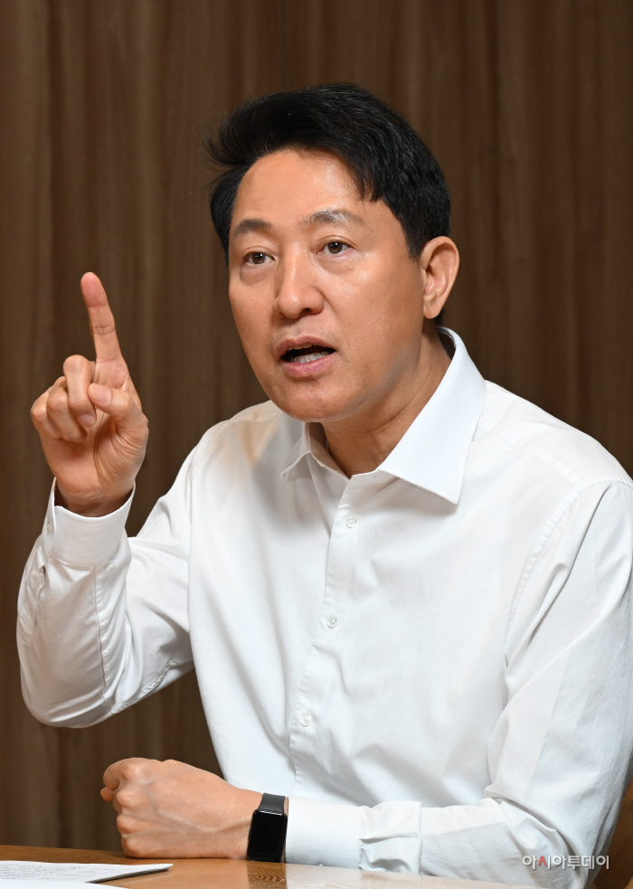 오세훈 서울시장 인터뷰(세로)2