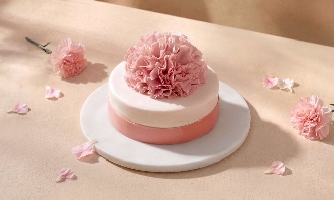 [사진1] 파라다이스시티_어버이날 케이크