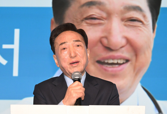 김철수 전 대한적십자회장 자서전 출판기념회2