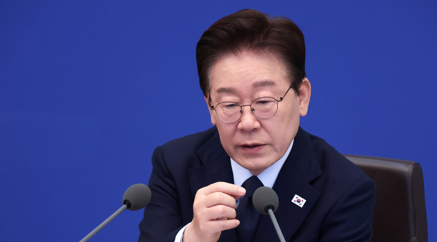 국무회의 발언하는 이재명 대통령<YONHAP NO-2736>