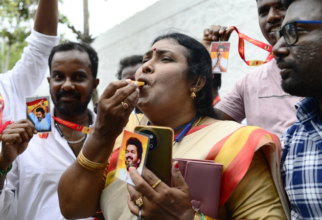 India State Election <YONHAP NO-4186> (AP)