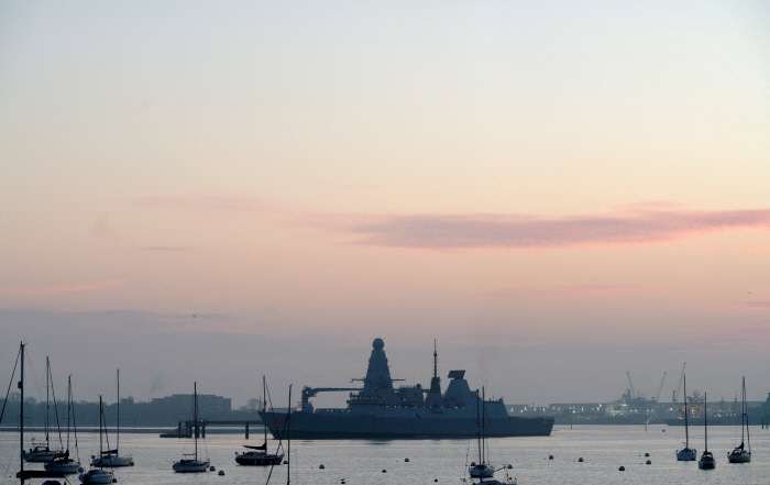 IRAN-CRISIS/BRITAIN-DEFENCE (EXPLAINER)