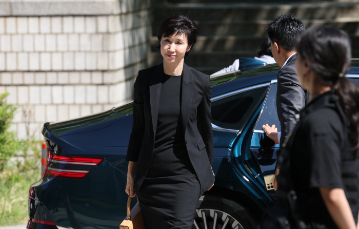 조정기일 출석하는 노소영 관장