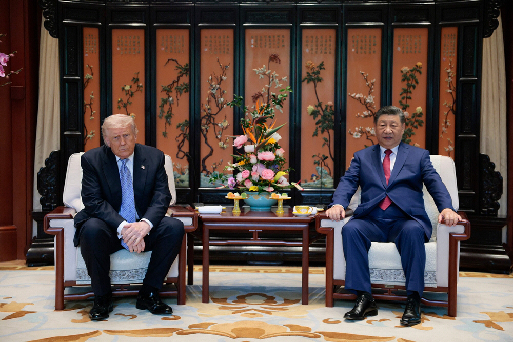 TOPSHOT-CHINA-US-DIPLOMACY <YONHAP NO-4773> (AFP)