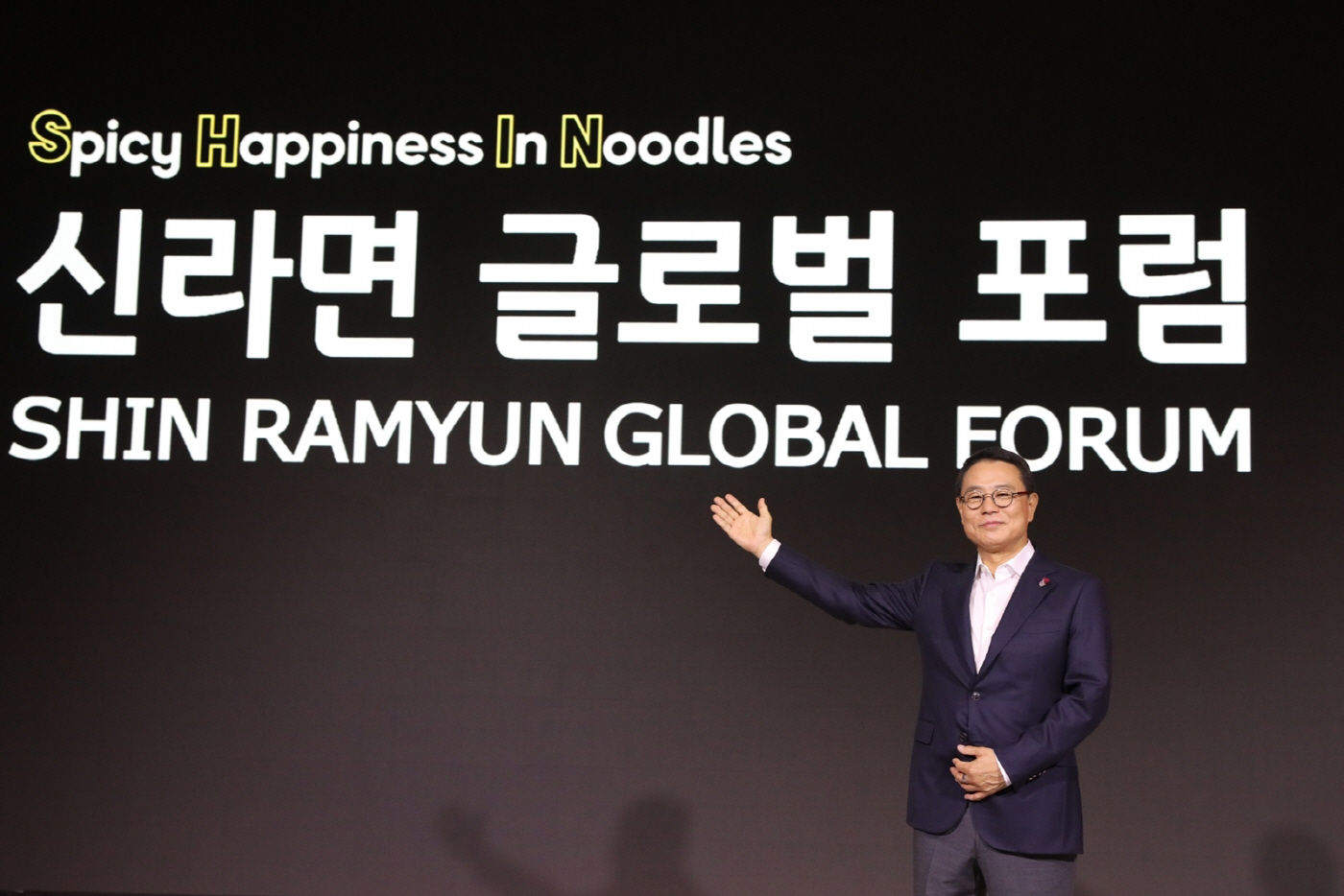농심 신라면 국내 라면 최초 누적 매출 20조 원 PR컷 (조용철 대표이사, 3)