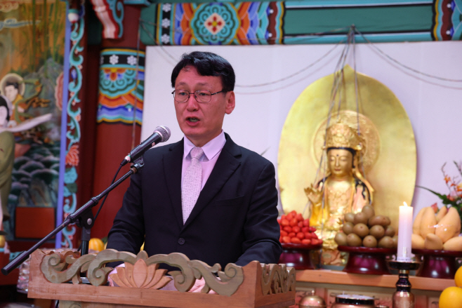 홍종완 충남도 행정부지사, 부석사 금동관음보살좌상 복원 불상 봉안식 축하인사
