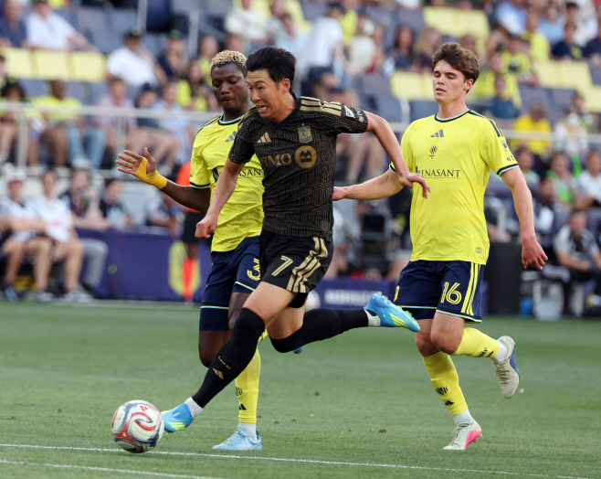 SOCCER-USA-NSH-LAFC/