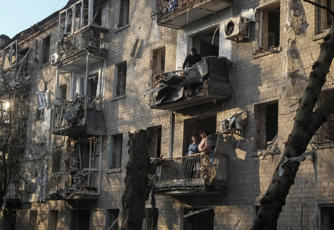 UKRAINE-CRISIS/ATTACK-DNIPRO