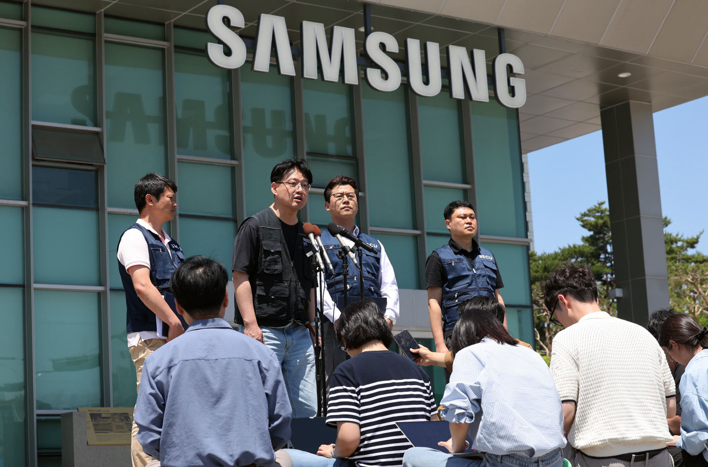 삼성전자 동행노조, 잠정합의안 입장 발표<YONHAP NO-4003>