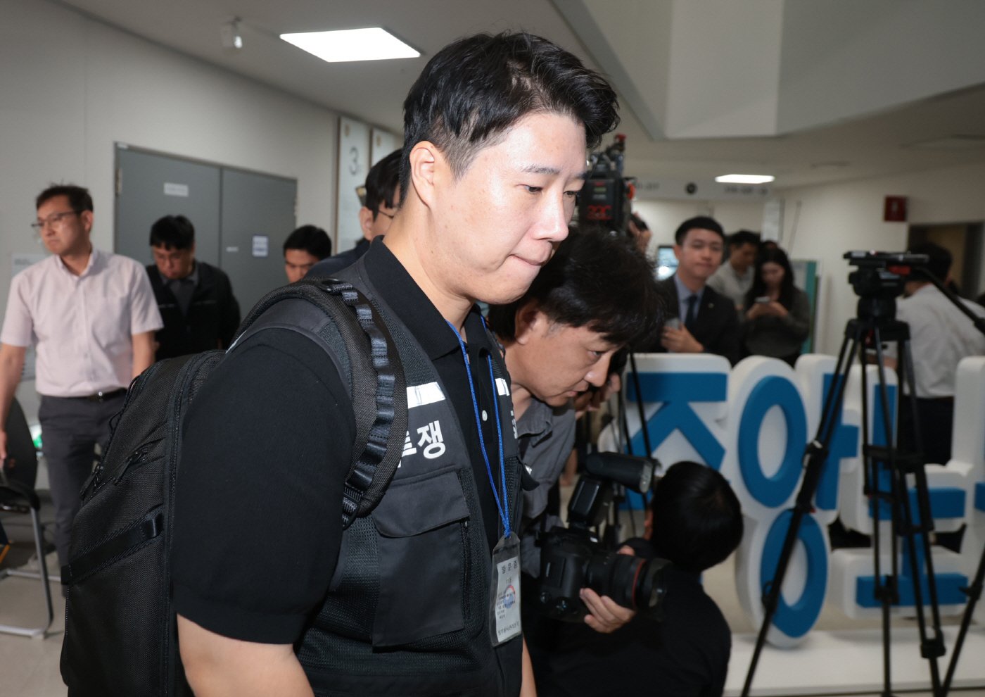 이동하는 삼성그룹 초기업노동조합 삼성전자지부...<YONHAP NO-6001>
