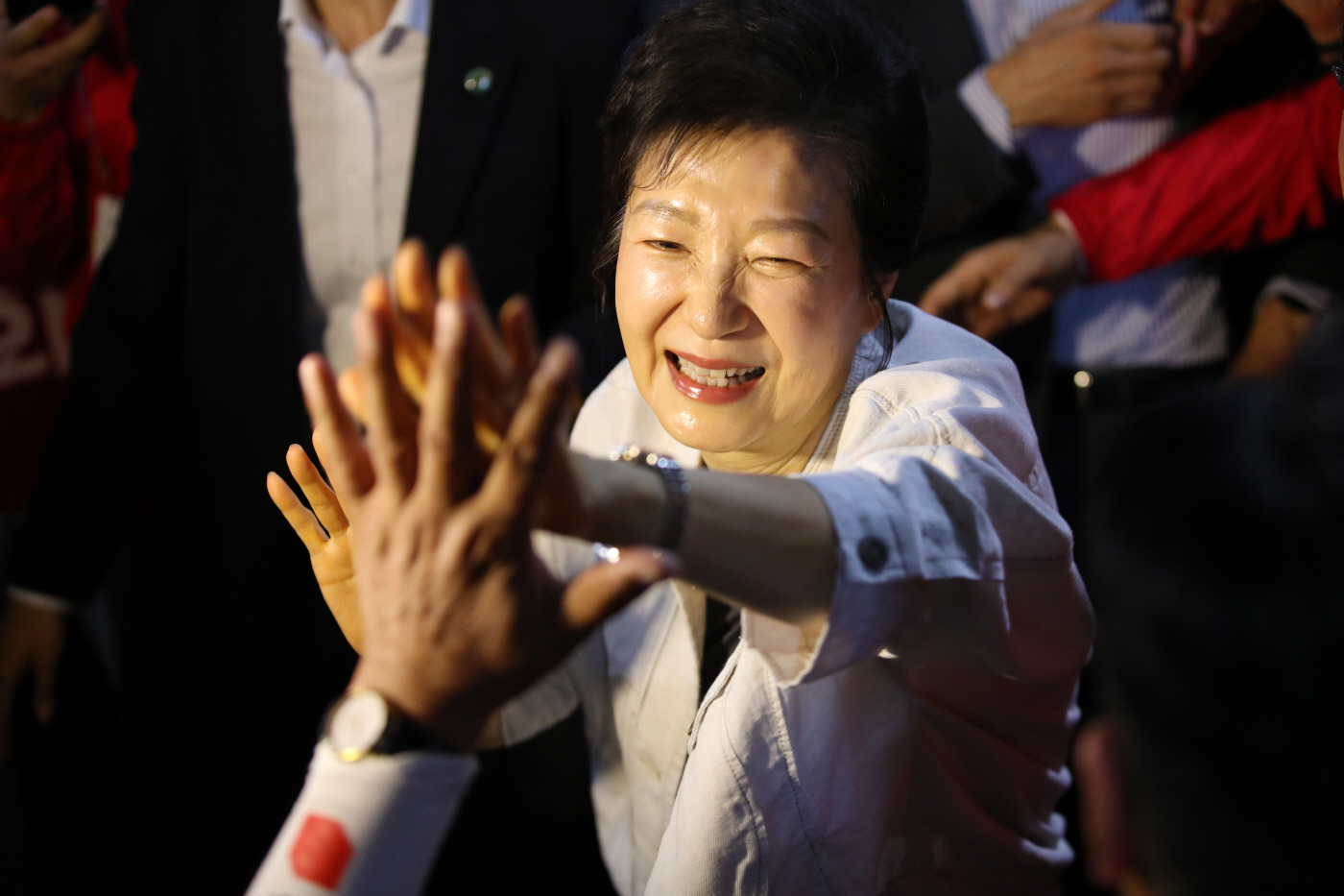 이장우 캠프 방문한 박근혜 전 대통령
