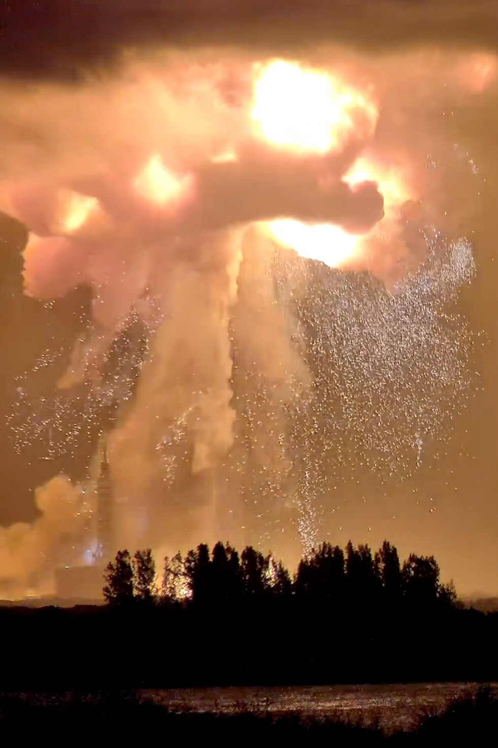 Blue Origin Rocket Explosion <YONHAP NO-4883> (AP)