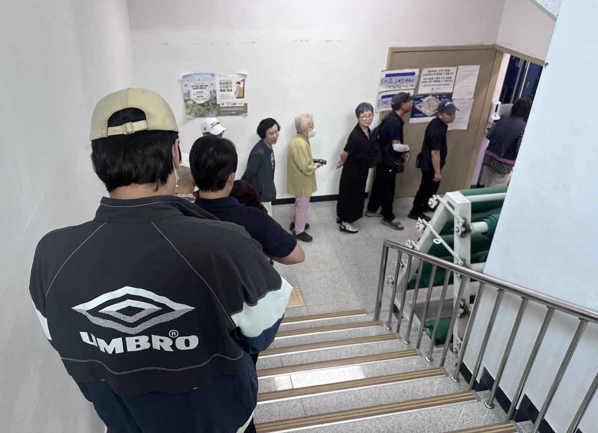 KakaoTalk_20260603_062215432_01