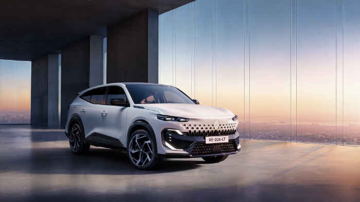 [사진자료] 르노 필랑트(Renault FILANTE)_1
