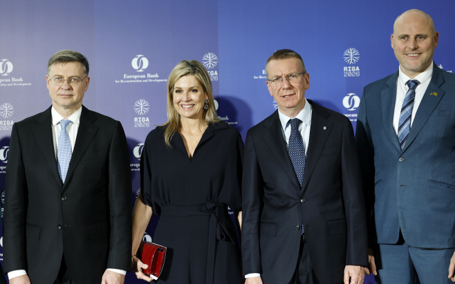 LATVIA EBRD MEETING