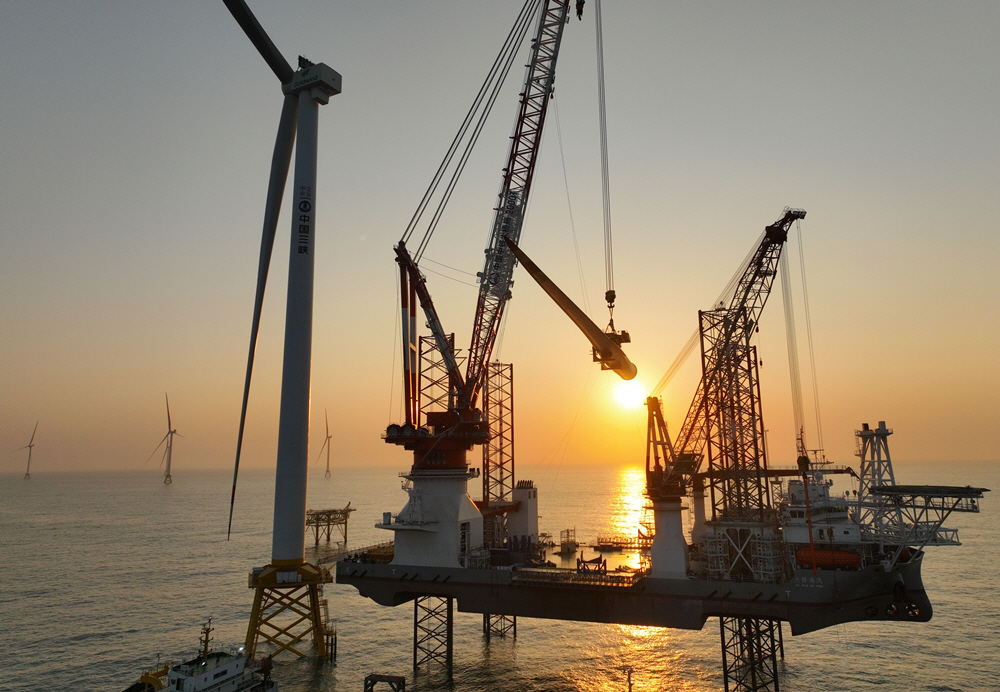 CHINA-GREEN ENERGY-LOW CARBON-DEVEL... <YONHAP NO-3438> (XINHUA)