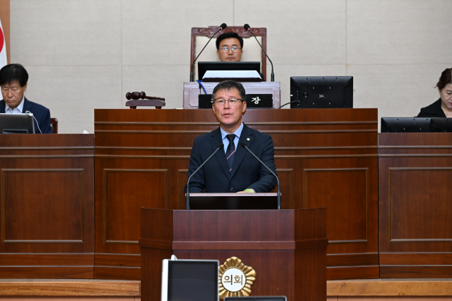 이주갑 의원  “완주문화원 이전 논란  이제는 군민 앞에 답해야”_edited