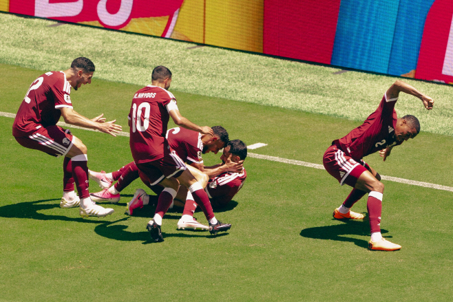 FOI-SOC-SPO-WCS-QATAR-V-SWITZERLAND:-GROUP-B-FIFA-WORLD-CUP-20