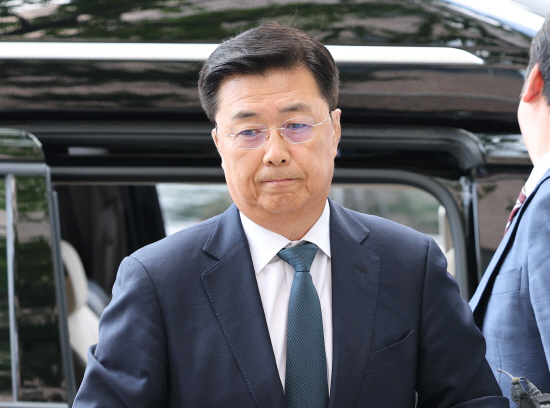 특검 출석하는 홍장원 전 국정원 차장<YONHAP NO-3112>