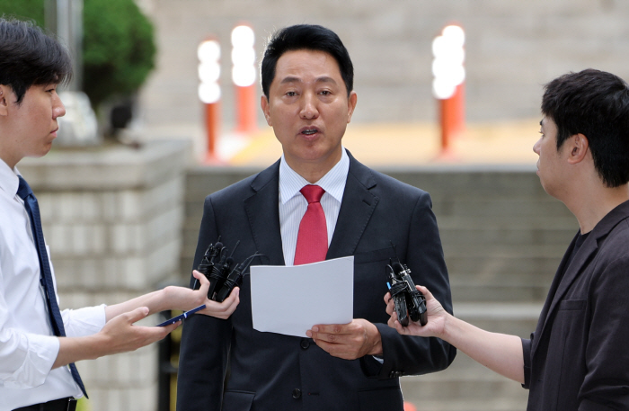 입장 밝히는 오세훈 서울시장