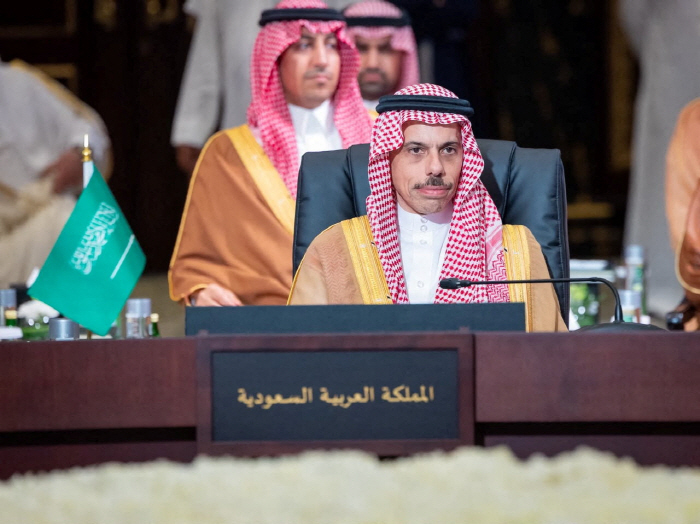 IRAN-CRISIS/GULF-MEETING