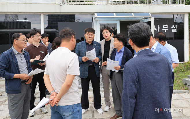 인수위