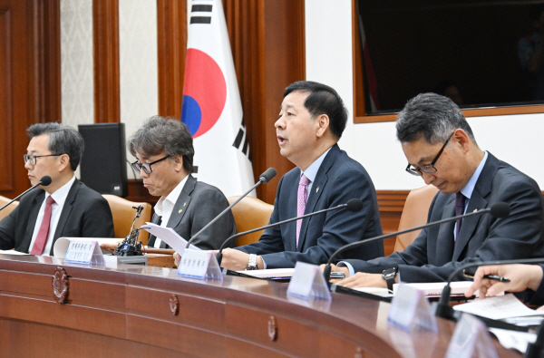 260619구윤철 부총리-2026년 제7회 공공기관운영위원회-서울청사 (4)