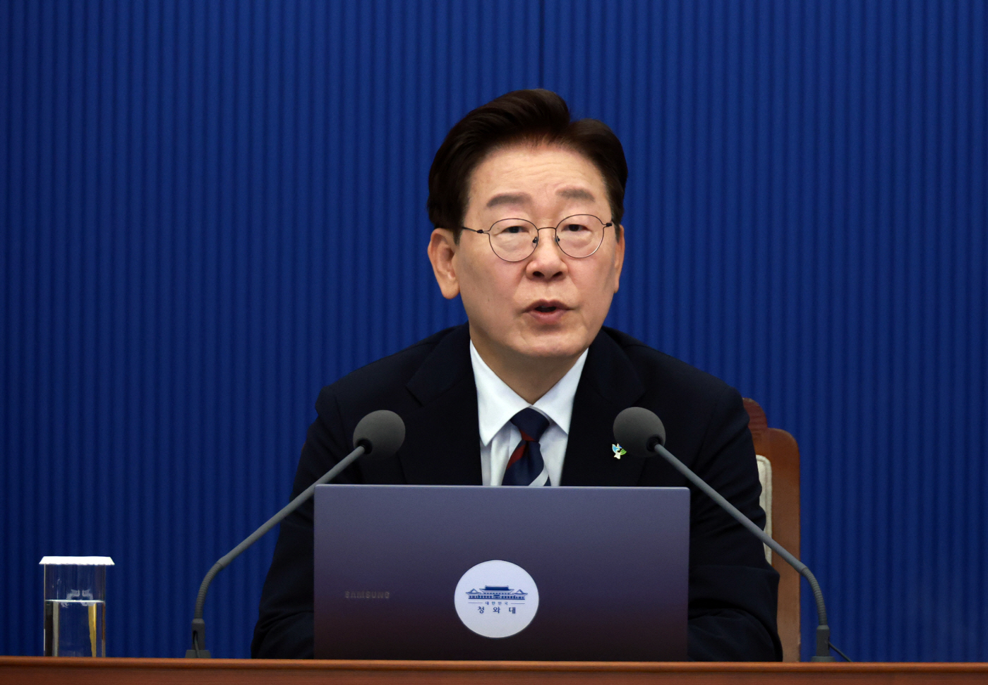 이재명 대통령, 수석보좌관회의 발언<YONHAP NO-7191>