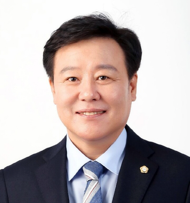 김충영