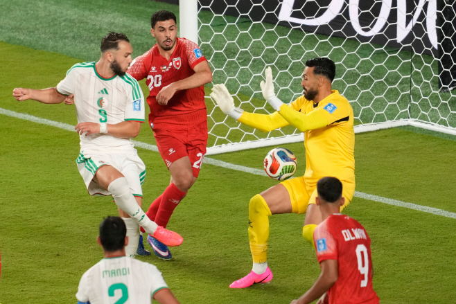 APTOPIX Algeria Jordan WCup Soccer