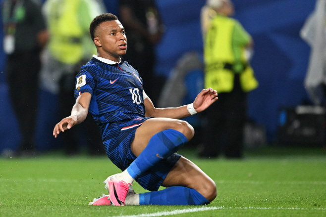 FBL-WC-2026-MATCH42-FRA-IRQ