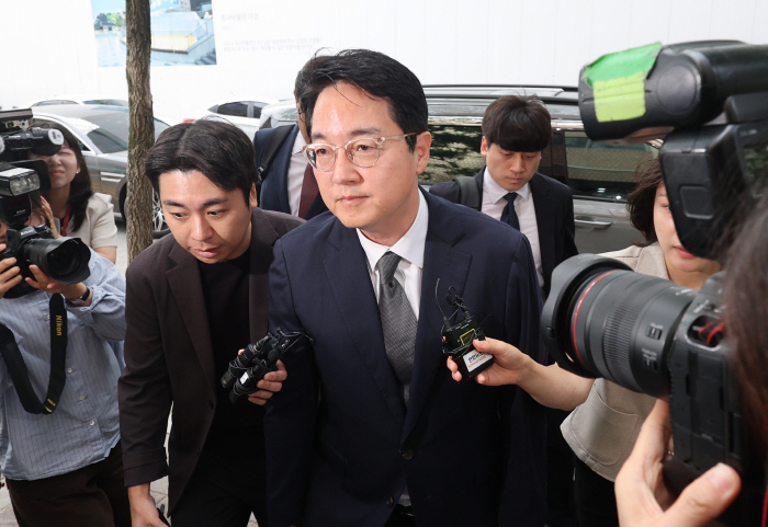 '내란가담 의혹' 심우정 전 검찰총장 출석