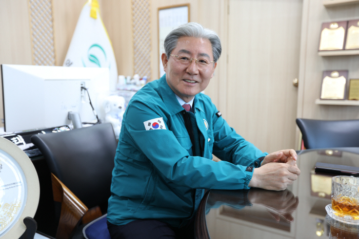 오태완 군수 002