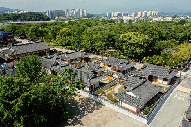0630 01. 관광과 - 남원시, 한옥전통호텔 ‘명지각 3관’ 개관 (1)