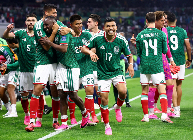 SOCCER-WORLDCUP-MEX-ECU/