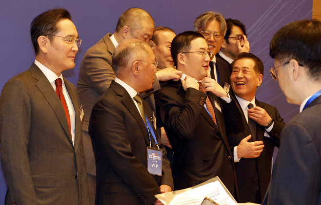 화기애애<YONHAP NO-7438>