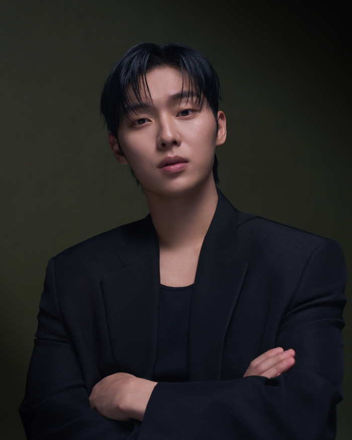 최현욱