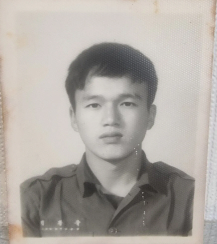김광규