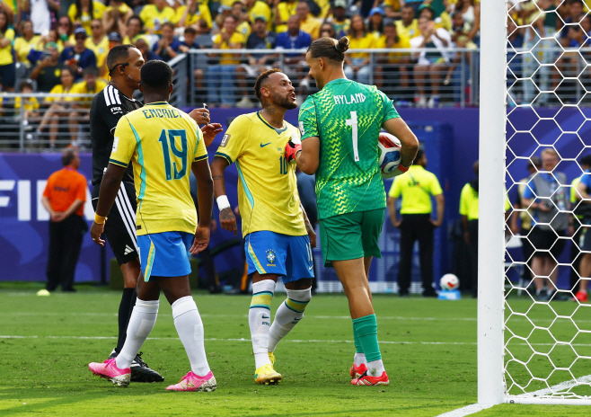 SOCCER-WORLDCUP-BRA-NOR/