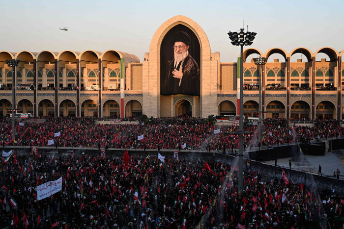 IRAN-US-ISRAEL-WAR-FUNERAL